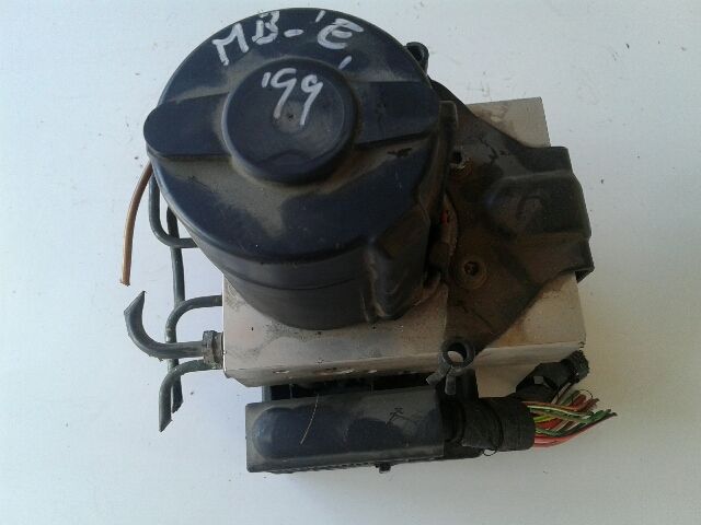 bontott MERCEDES-BENZ E-CLASS ABS Kocka