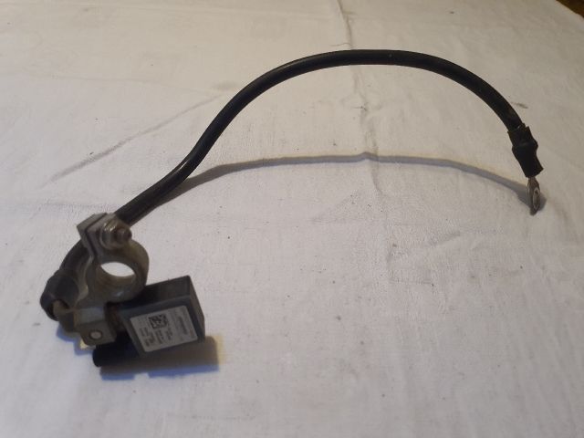 bontott MERCEDES-BENZ E-CLASS Akkumulátor Saru Elektronikával