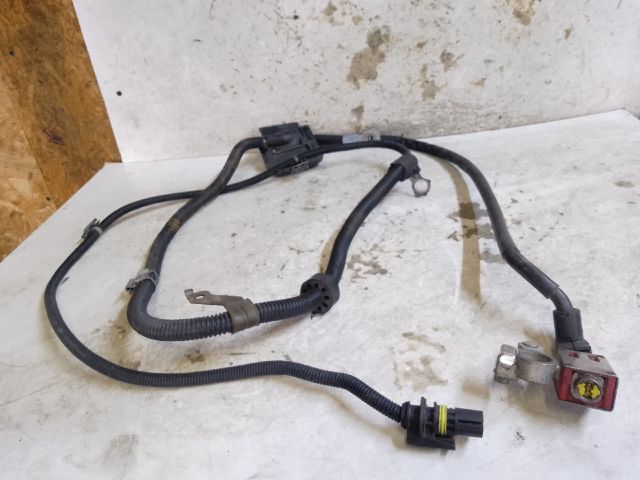 bontott MERCEDES-BENZ E-CLASS Akkumulátor Saru Elektronikával