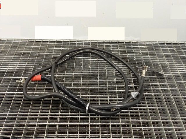 bontott MERCEDES-BENZ E-CLASS Akkumulátor Saru