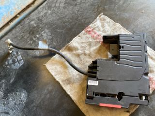 bontott MERCEDES-BENZ E-CLASS Akkumulátor Vezérlő Panel