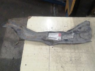 bontott MERCEDES-BENZ E-CLASS Alsó Kereszttartó