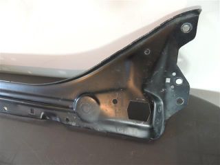 bontott MERCEDES-BENZ E-CLASS Alsó Kereszttartó