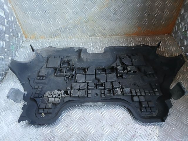 bontott MERCEDES-BENZ E-CLASS Alsó Motorburkolat