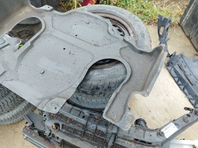 bontott MERCEDES-BENZ E-CLASS Alsó Motorburkolat