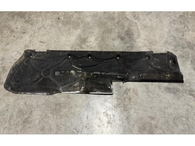 bontott MERCEDES-BENZ E-CLASS Alsó Padlólemez Burkolat