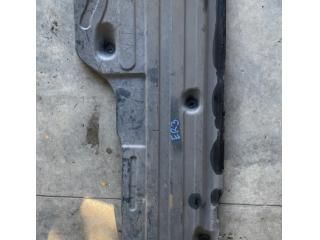 bontott MERCEDES-BENZ E-CLASS Alsó Padlólemez Burkolat