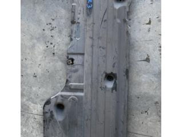 bontott MERCEDES-BENZ E-CLASS Alsó Padlólemez Burkolat