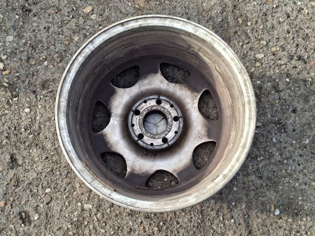 bontott MERCEDES-BENZ E-CLASS Alufelni (1 db)