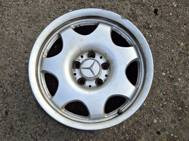 bontott MERCEDES-BENZ E-CLASS Alufelni (1 db)