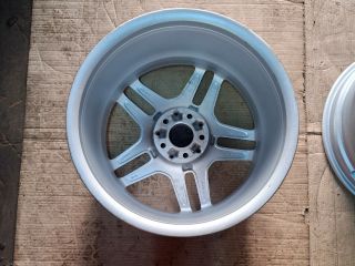 bontott MERCEDES-BENZ E-CLASS Alufelni (1 db)