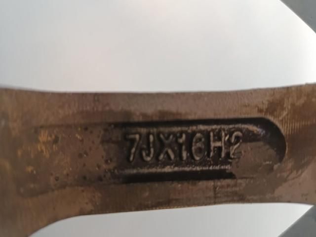 bontott MERCEDES-BENZ E-CLASS Alufelni Szett