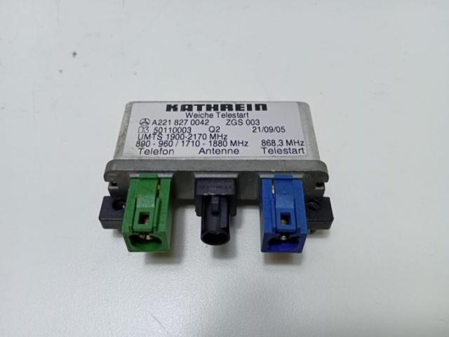 bontott MERCEDES-BENZ E-CLASS Antenna Erősítő