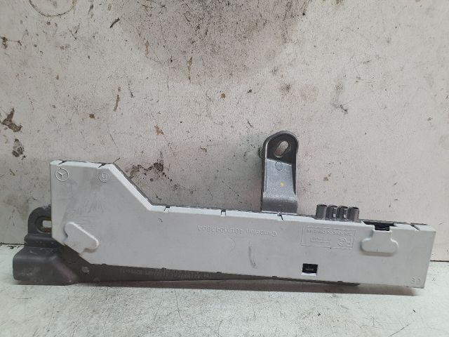 bontott MERCEDES-BENZ E-CLASS Antenna Erősítő