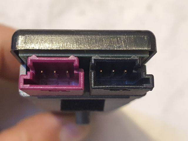 bontott MERCEDES-BENZ E-CLASS Antenna Erősítő