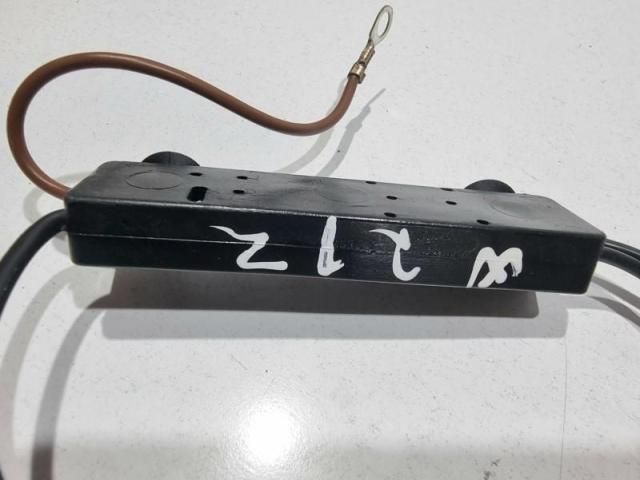 bontott MERCEDES-BENZ E-CLASS Antenna Erősítő