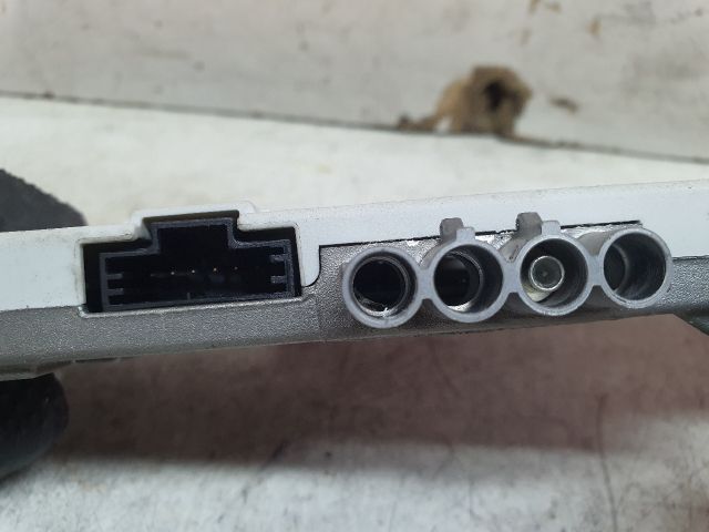 bontott MERCEDES-BENZ E-CLASS Antenna Erősítő