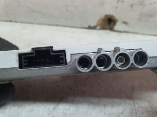 bontott MERCEDES-BENZ E-CLASS Antenna Erősítő