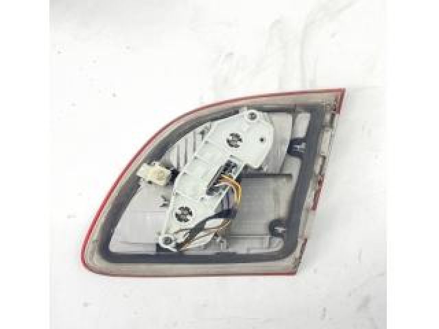 bontott MERCEDES-BENZ E-CLASS Bal Belső Hátsó Lámpa