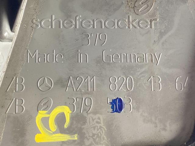 bontott MERCEDES-BENZ E-CLASS Bal Belső Hátsó Lámpa