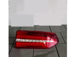 bontott MERCEDES-BENZ E-CLASS Bal Belső Hátsó Lámpa