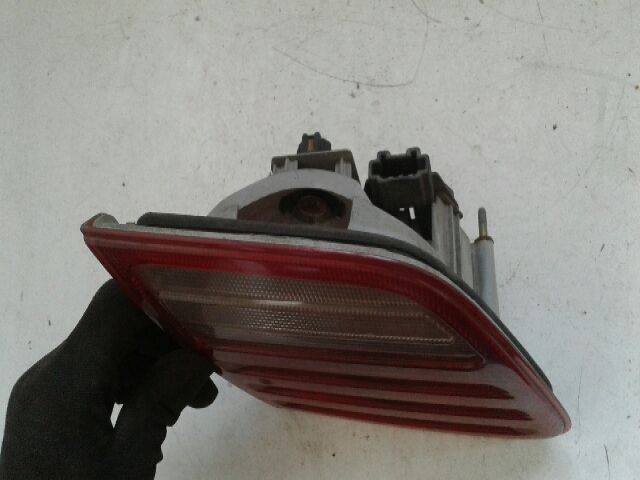 bontott MERCEDES-BENZ E-CLASS Bal Belső Hátsó Lámpa