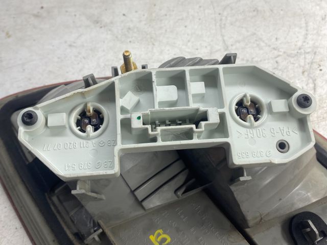 bontott MERCEDES-BENZ E-CLASS Bal Belső Hátsó Lámpa