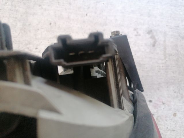 bontott MERCEDES-BENZ E-CLASS Bal Belső Hátsó Lámpa