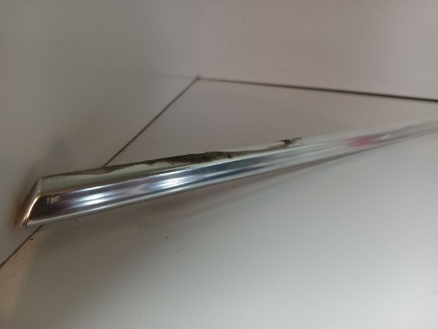 bontott MERCEDES-BENZ E-CLASS Bal első Ablak Díszléc