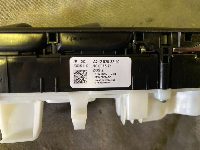 bontott MERCEDES-BENZ E-CLASS Bal első Ablakemelő Kapcsoló