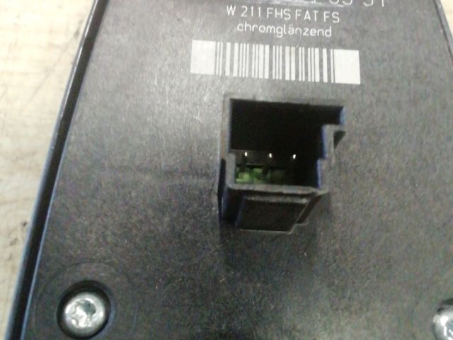 bontott MERCEDES-BENZ E-CLASS Bal első Ablakemelő Kapcsoló