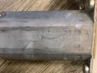 bontott MERCEDES-BENZ E-CLASS Bal első Ablakemelő Motor