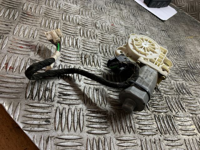 bontott MERCEDES-BENZ E-CLASS Bal első Ablakemelő Motor