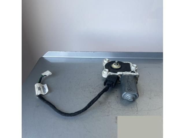 bontott MERCEDES-BENZ E-CLASS Bal első Ablakemelő Motor