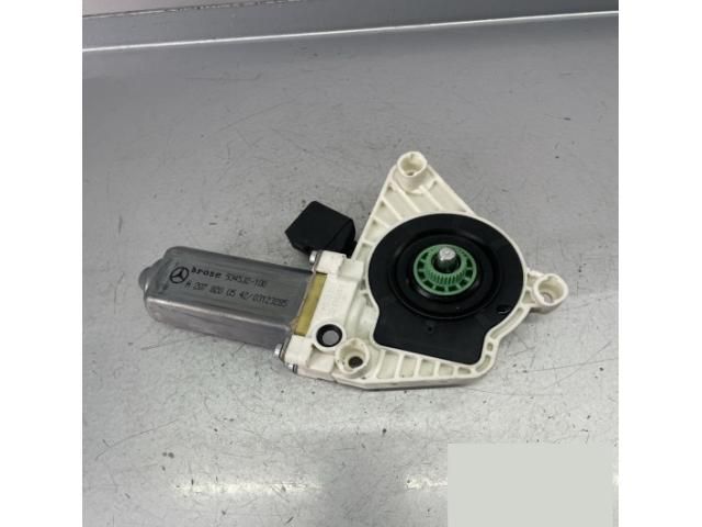 bontott MERCEDES-BENZ E-CLASS Bal első Ablakemelő Motor