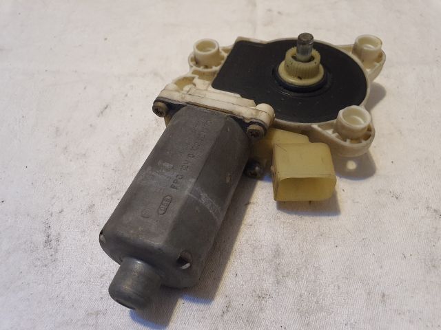 bontott MERCEDES-BENZ E-CLASS Bal első Ablakemelő Motor