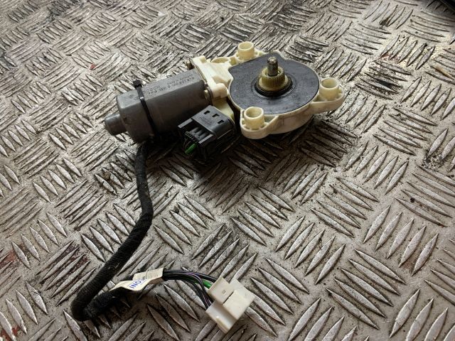 bontott MERCEDES-BENZ E-CLASS Bal első Ablakemelő Motor