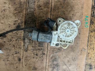 bontott MERCEDES-BENZ E-CLASS Bal első Ablakemelő Motor