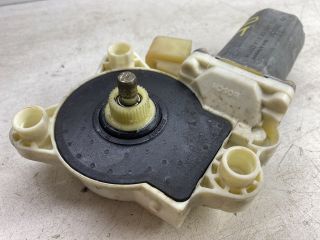 bontott MERCEDES-BENZ E-CLASS Bal első Ablakemelő Motor