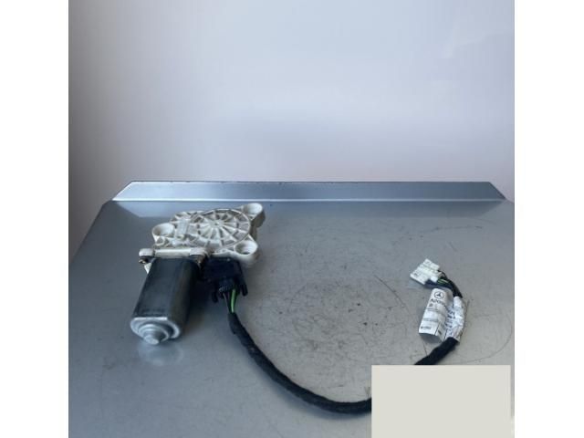 bontott MERCEDES-BENZ E-CLASS Bal első Ablakemelő Motor