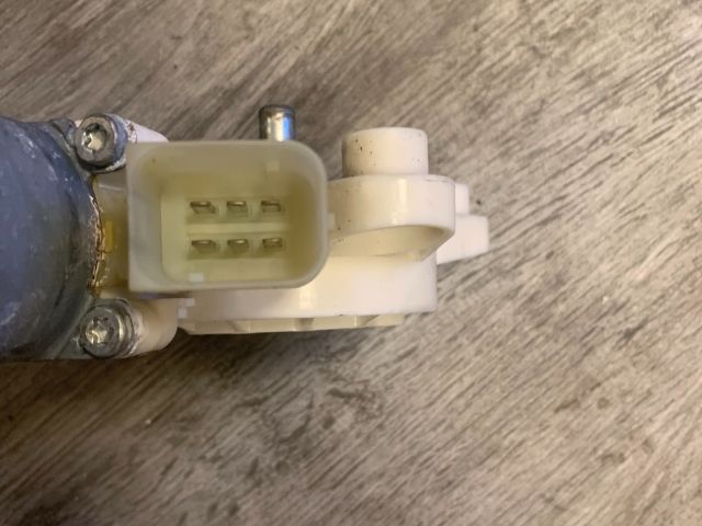 bontott MERCEDES-BENZ E-CLASS Bal első Ablakemelő Motor