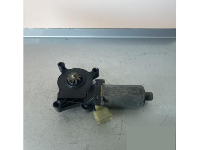 bontott MERCEDES-BENZ E-CLASS Bal első Ablakemelő Motor