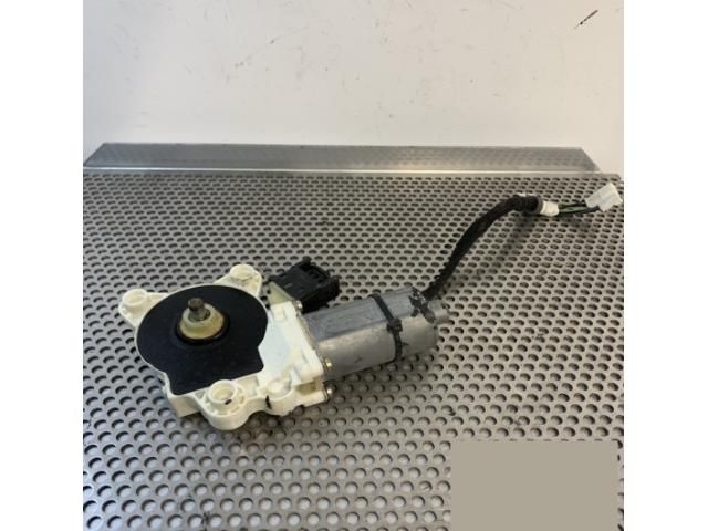 bontott MERCEDES-BENZ E-CLASS Bal első Ablakemelő Motor