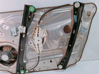 bontott MERCEDES-BENZ E-CLASS Bal első Ablakemelő Szerkezet (Elektromos)