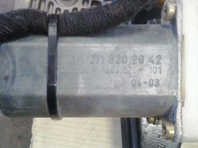 bontott MERCEDES-BENZ E-CLASS Bal első Ablakemelő Szerkezet (Elektromos)