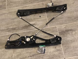 bontott MERCEDES-BENZ E-CLASS Bal első Ablakemelő Szerkezet (Elektromos)