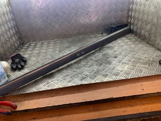 bontott MERCEDES-BENZ E-CLASS Bal első Ajtó Díszléc