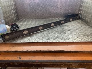 bontott MERCEDES-BENZ E-CLASS Bal első Ajtó Díszléc