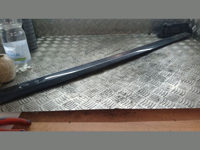 bontott MERCEDES-BENZ E-CLASS Bal első Ajtó Díszléc