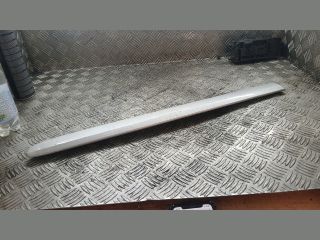 bontott MERCEDES-BENZ E-CLASS Bal első Ajtó Díszléc